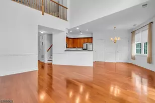 182 Victoria Dr, Bridgewater Twp., NJ 07920 - Photo 9