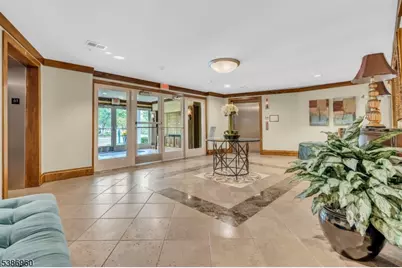 182 Victoria Dr, Bridgewater Twp., NJ 07920 - Photo 3