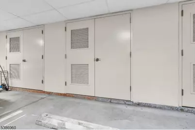 182 Victoria Dr, Bridgewater Twp., NJ 07920 - Photo 33