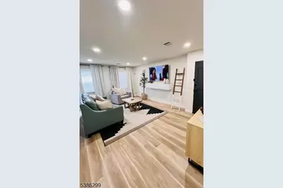 15 Arcadia Pl #2, Union Township, NJ 07088 - Photo 3