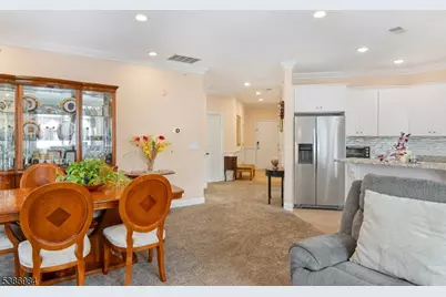 43 Elston Ct #301, Wanaque, NJ 07420 - Photo 9