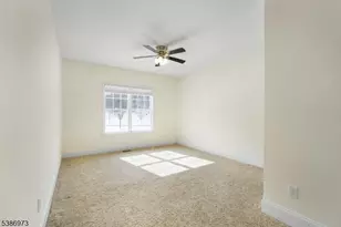 33 Chancellor Way, Washington Township, NJ 07853 - Photo 29