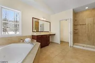 33 Chancellor Way, Washington Township, NJ 07853 - Photo 25