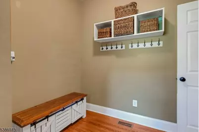 33 Chancellor Way, Washington Township, NJ 07853 - Photo 19