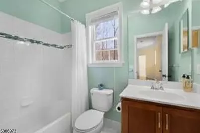 33 Chancellor Way, Washington Township, NJ 07853 - Photo 27