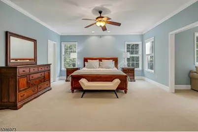 33 Chancellor Way, Washington Township, NJ 07853 - Photo 15