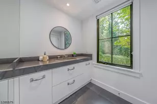 60 Fernwood Rd, Summit, NJ 07901 - Photo 27