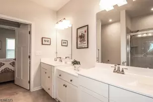 10 Sparrowhawk St, Washington Township, NJ 07882 - Photo 19