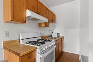 53 Rose Terrace, Newark, NJ 07108 - Photo 5