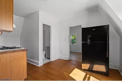 53 Rose Ter, Newark, NJ 07108 - Photo 7