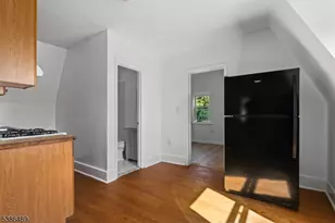 53 Rose Terrace, Newark, NJ 07108 - Photo 7