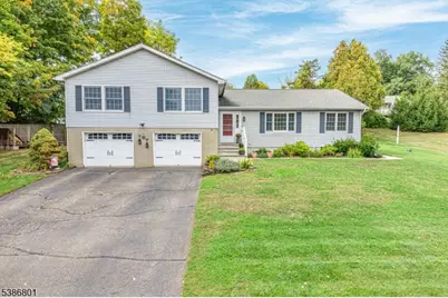 3 Travel Rd, Vernon, NJ 07461 - Photo 1