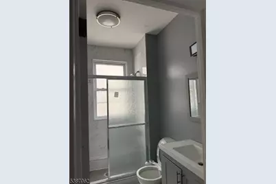 31 Tappan St #1, Kearny, NJ 07032 - Photo 9