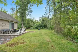 1 Crest Dr, Bernards Township, NJ 07920 - Photo 21