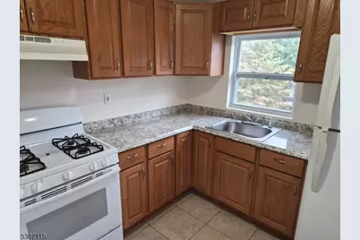 510 E 7th St #2, Plainfield, NJ 07060 - Photo 9