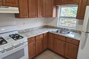 510 E 7th St, Plainfield, NJ 07060 - Photo 9