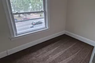 510 E 7th St, Plainfield, NJ 07060 - Photo 3