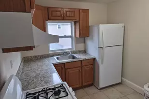 510 E 7th St, Plainfield, NJ 07060 - Photo 7