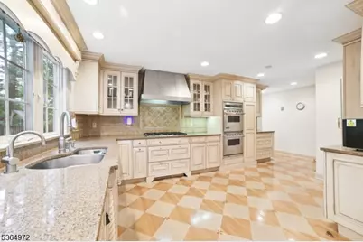 87 Addison Dr, Millburn Twp., NJ 07078 - Photo 5