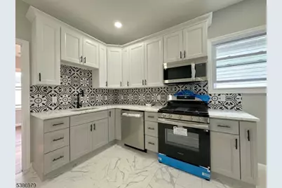 137 Madeline Ave #2, Clifton, NJ 07011 - Photo 5