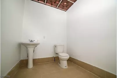 275 Main St, Paterson, NJ 07505 - Photo 5