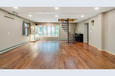 596 Meadow Rd, Bridgewater, NJ 08807 - Photo 3