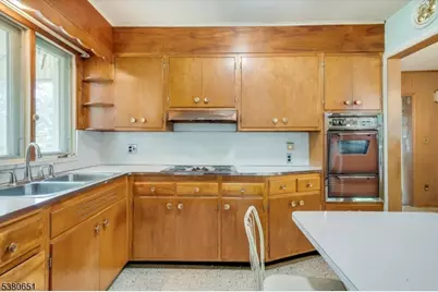 596 Meadow Rd, Bridgewater, NJ 08807 - Photo 11