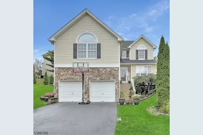 169 Winding Hill Dr, Mount Olive, NJ 07840 - Photo 1