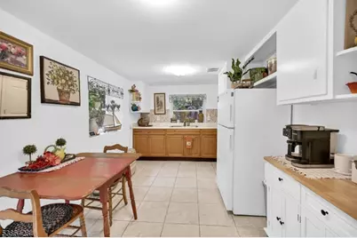 92 Lakeview Ter, Oakland, NJ 07436 - Photo 29