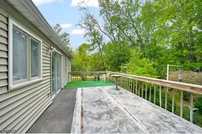 92 Lakeview Ter, Oakland, NJ 07436 - Photo 39