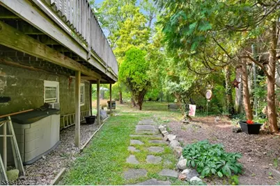 92 Lakeview Ter, Oakland, NJ 07436 - Photo 41