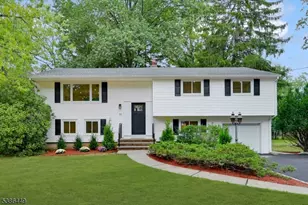 24 Garnet Terrace, Livingston, NJ 07039 - Photo 1