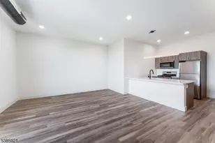 55 Washington St, East Orange, NJ 07017 - Photo 5