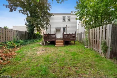 326 Eastern Pkwy, Newark, NJ 07106 - Photo 9