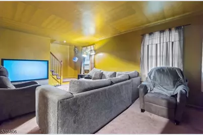 326 Eastern Pkwy, Newark, NJ 07106 - Photo 13