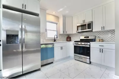 1 Charles St, Belleville, NJ 07109 - Photo 9