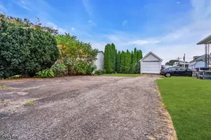 933 Lee Ave, Alpha, NJ 08865 - Photo 21