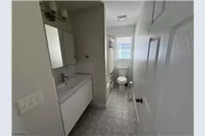 261 Schuyler Ave, Kearny, NJ 07032 - Photo 9