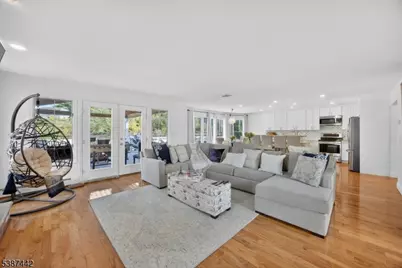 7 Palomino Trl, Vernon Twp., NJ 07462 - Photo 19