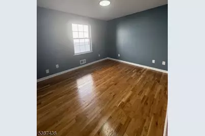 115 Fabyan Pl #2, Newark, NJ 07112 - Photo 5