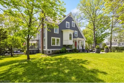 350 South St #2, Morristown, NJ 07960 - Photo 3