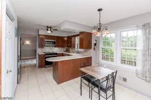 108 Goldfinch Meadows, Allamuchy Township, NJ 07840 - Photo 21