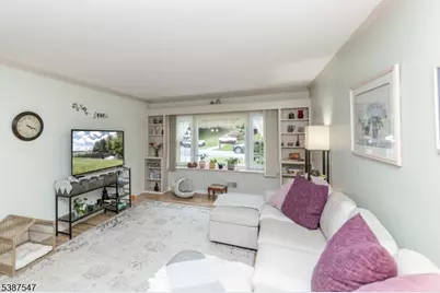 108 Goldfinch Mdws, Allamuchy Township, NJ 07840 - Photo 9