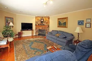 21 Sherwood Dr, Mountain Lakes, NJ 07046 - Photo 5