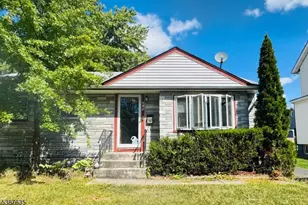 213 Netherwood Ave, Plainfield, NJ 07062 - Photo 1