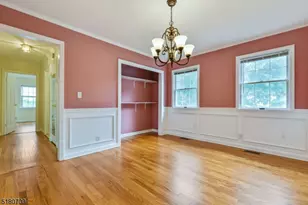 156 Sycamore Ave, Livingston, NJ 07039 - Photo 9