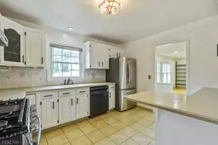 156 Sycamore Ave, Livingston, NJ 07039 - Photo 7