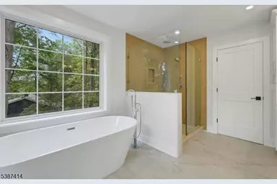 34 E Glen Rd, Denville, NJ 07834 - Photo 25