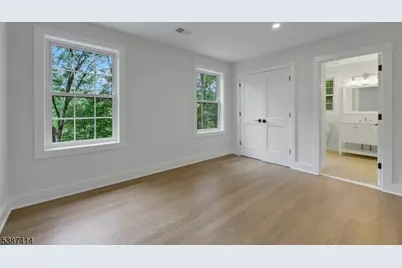 34 E Glen Rd, Denville, NJ 07834 - Photo 35