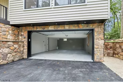 34 E Glen Rd, Denville, NJ 07834 - Photo 45